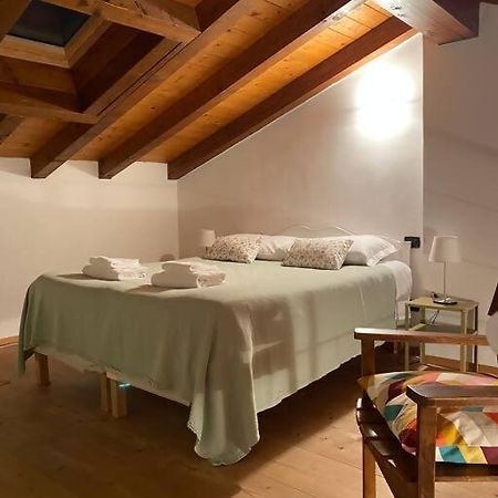 Johnny Suites Bergamo Alta Exterior photo