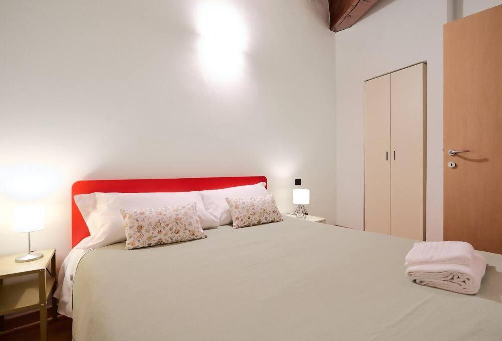 Johnny Suites Bergamo Alta Exterior photo