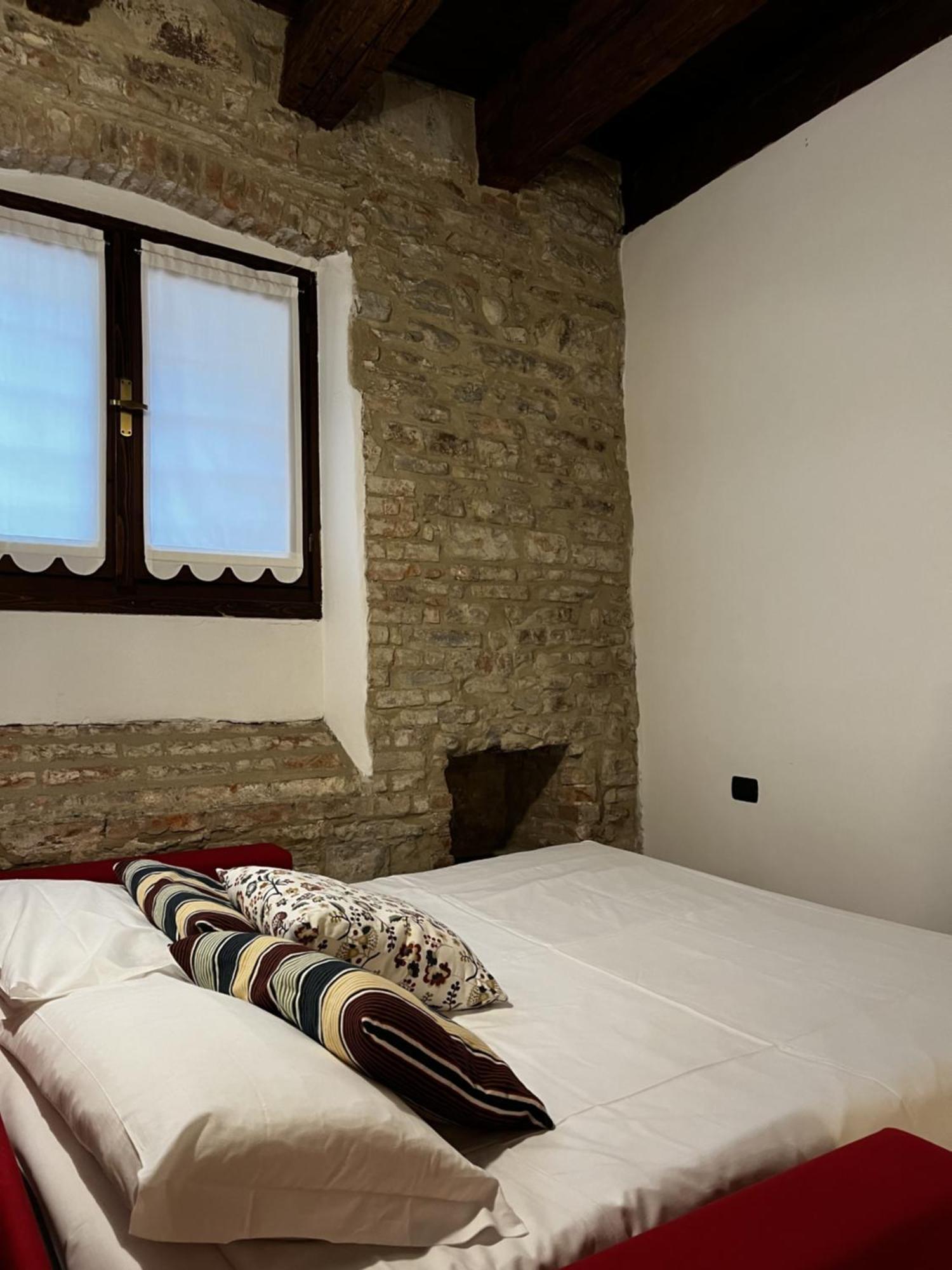 Johnny Suites Bergamo Alta Exterior photo